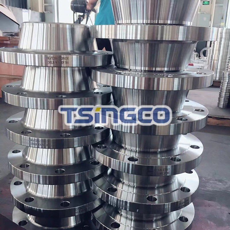 China Fabricante ANSI B16.5/ASME A105 F304/F321/F316 DN15-DN160 150# Flange Wn de aço inoxidável forjado